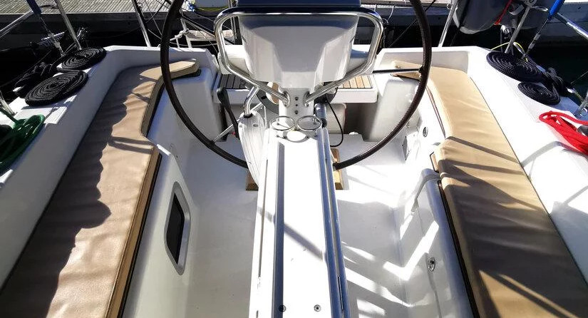 Sun Odyssey 33i