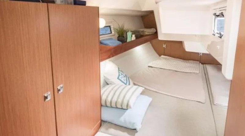 Bavaria CRUISER 34