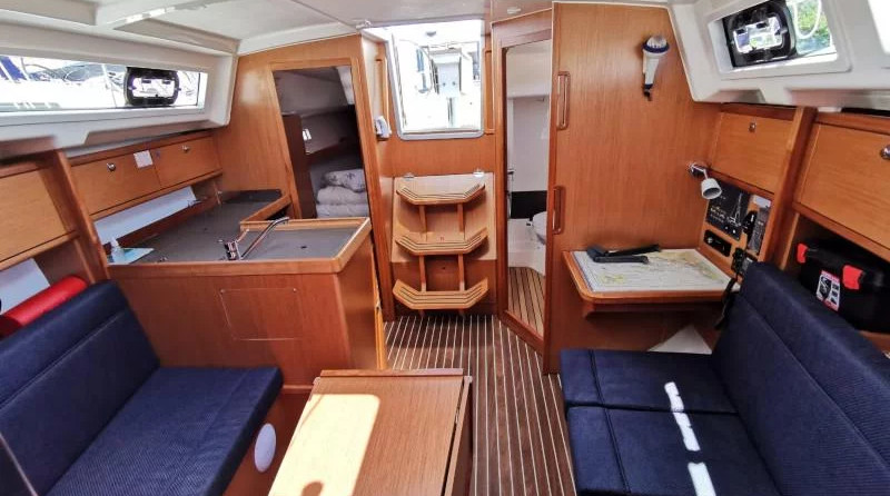 Bavaria CRUISER 34