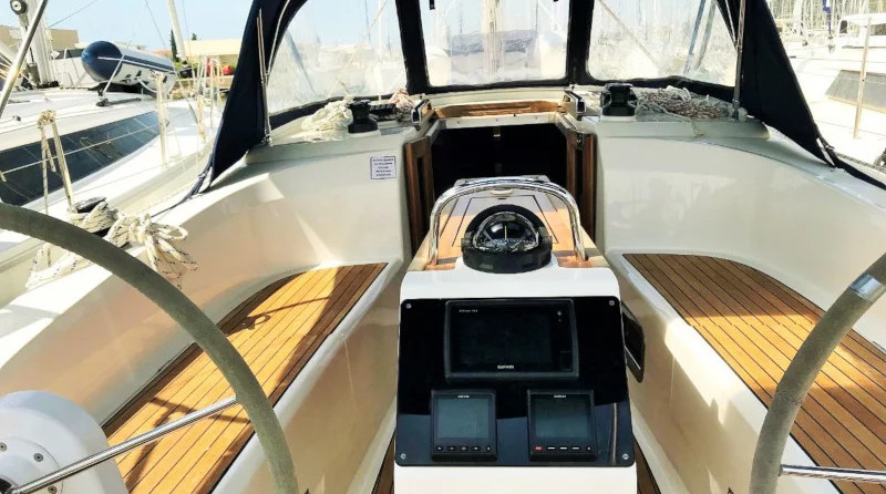 Bavaria CRUISER 34