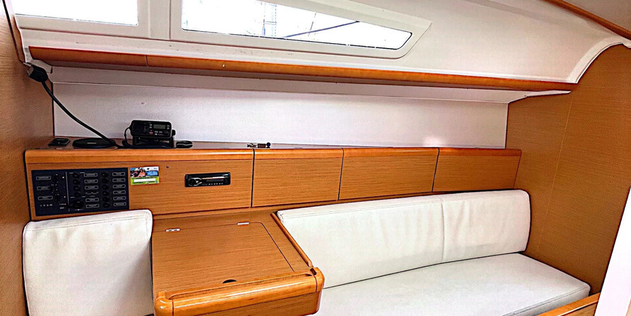 Sun Odyssey 33i