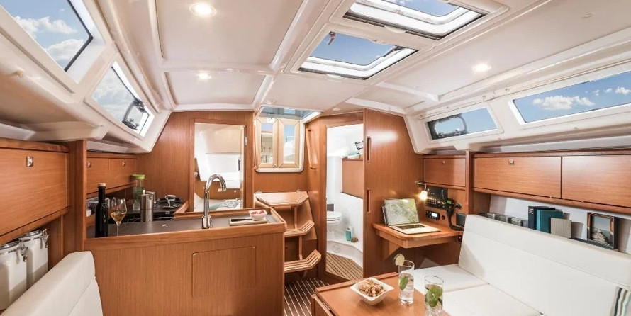 Bavaria Cruiser 34 - 2 cab.