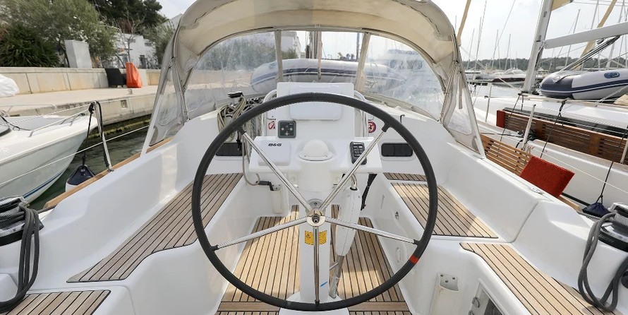 Beneteau Oceanis 34