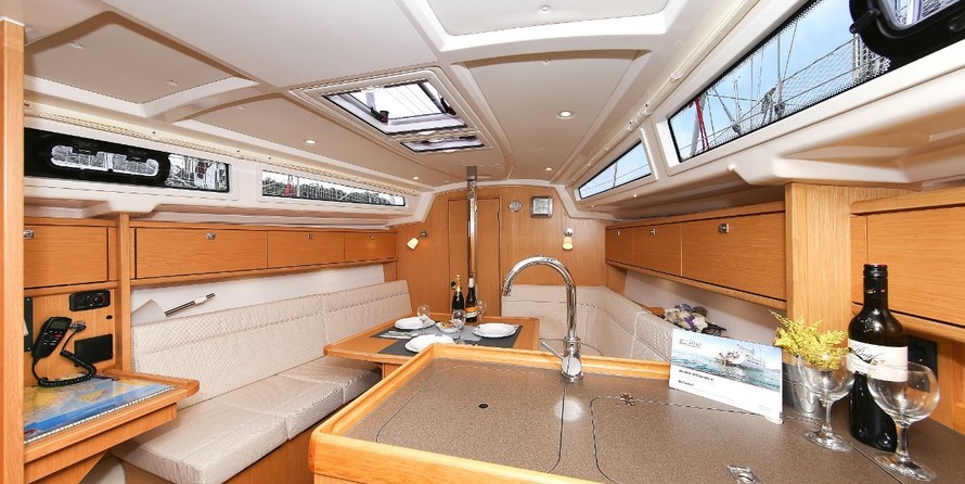 Bavaria Cruiser 34 - 2 cab.