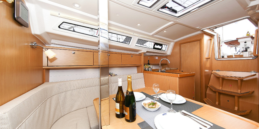 Bavaria Cruiser 34 - 2 cab.