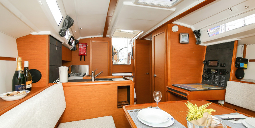 Jeanneau Sun Odyssey 349