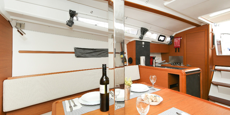 Jeanneau Sun Odyssey 349