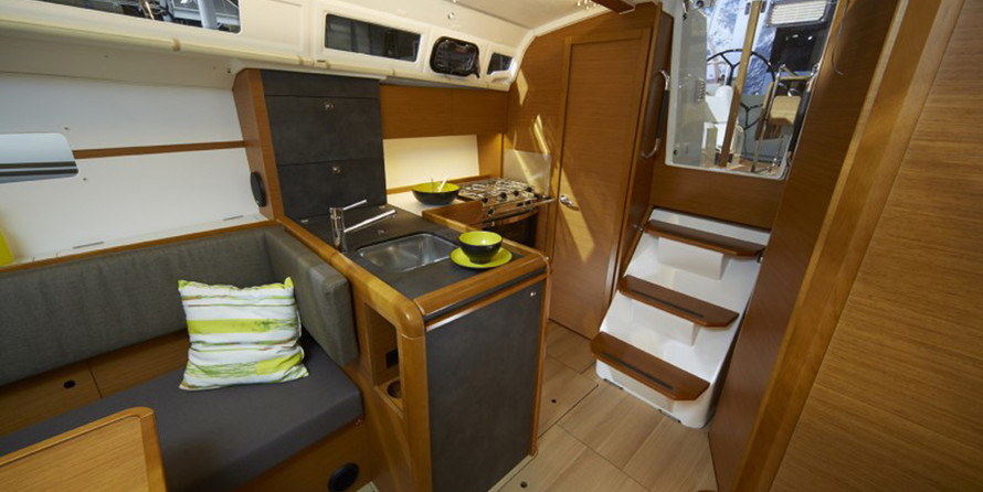 Sun Odyssey 349 - 2 cab.