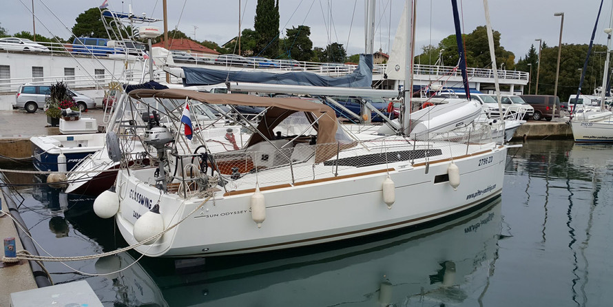 Sun Odyssey 349 - 2 cab.