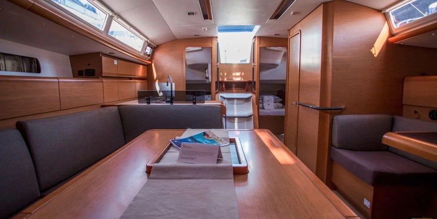 Sun Odyssey 439