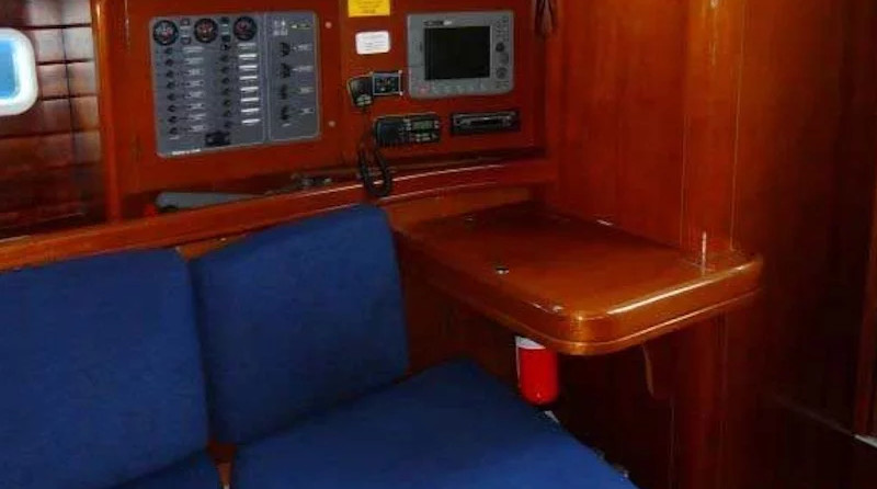 Oceanis 423
