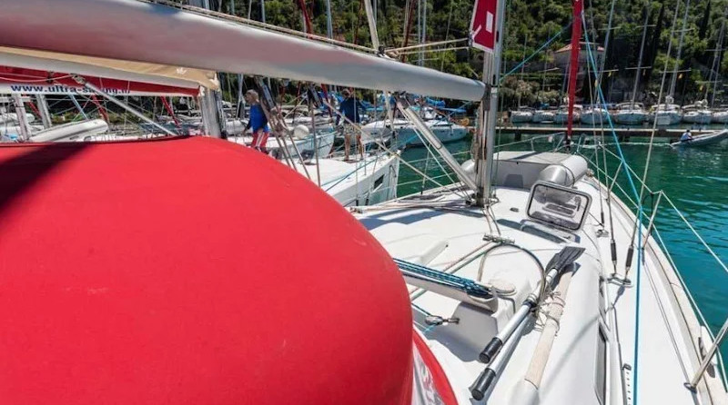 Oceanis 423