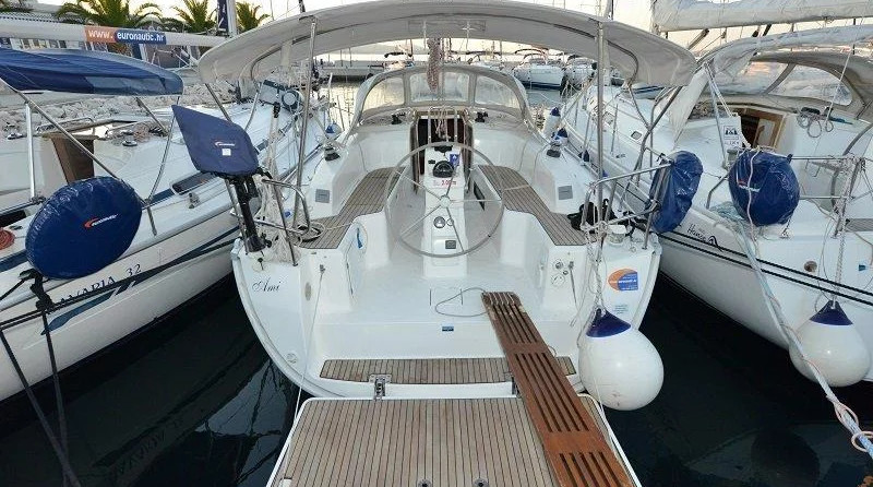 Bavaria 33 Cruiser