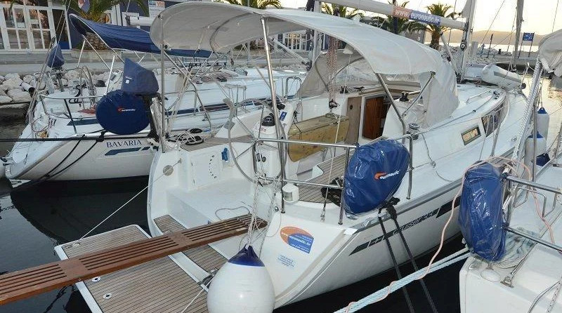 Bavaria 33 Cruiser