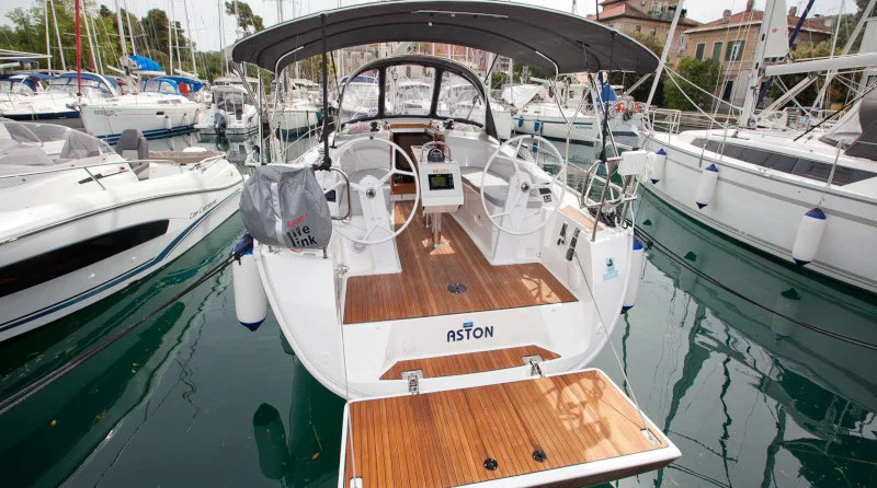 Bavaria Cruiser 34 Style