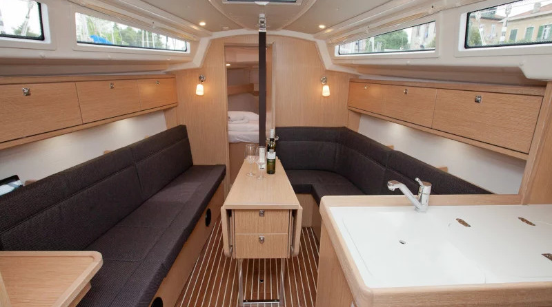 Bavaria Cruiser 34 Style