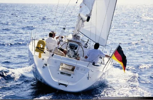 Bavaria 38