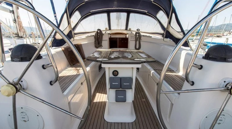 Bavaria 42 Cruiser