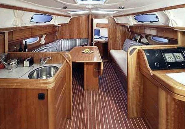 Bavaria 33 Cruiser