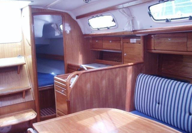 Bavaria 33 Cruiser