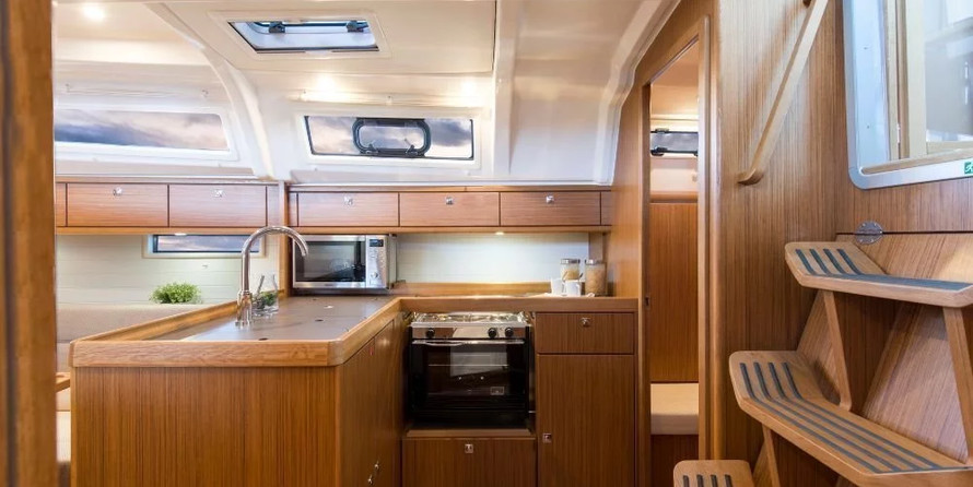 Bavaria 37 Cruiser