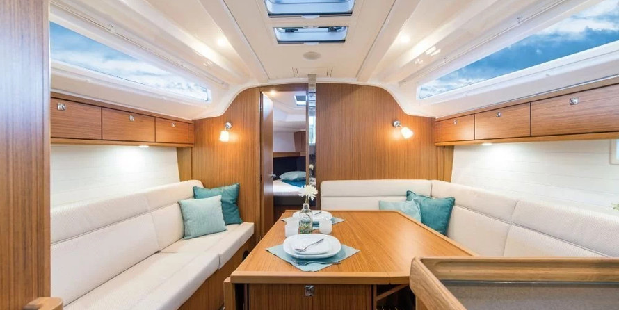 Bavaria 37 Cruiser