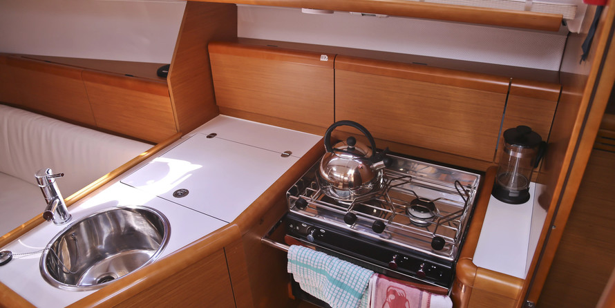 Sun Odyssey 33i