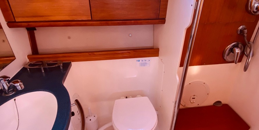 Bavaria 42 Cruiser