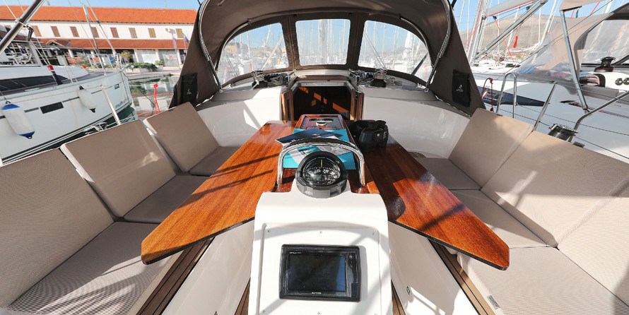 Bavaria 37 Cruiser