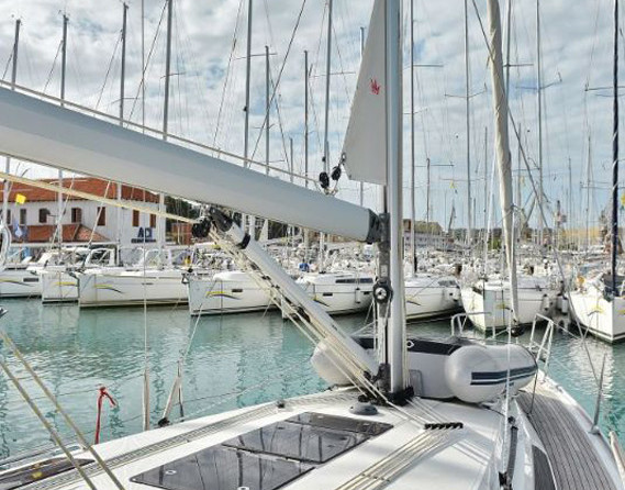 Bavaria 37 Cruiser