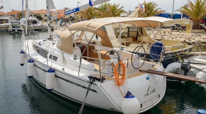 Bavaria CRUISER 34