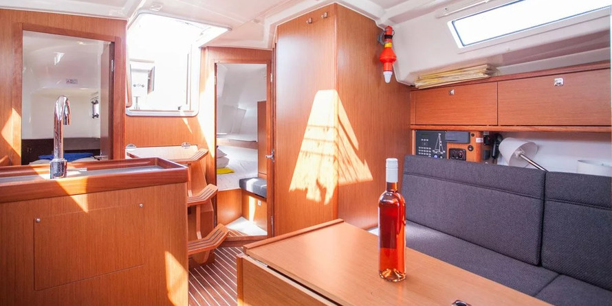 Bavaria CRUISER 34