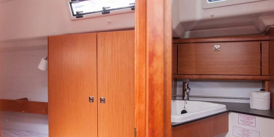Bavaria CRUISER 34