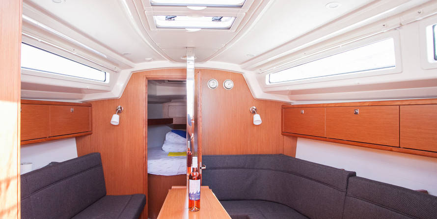 Bavaria CRUISER 34