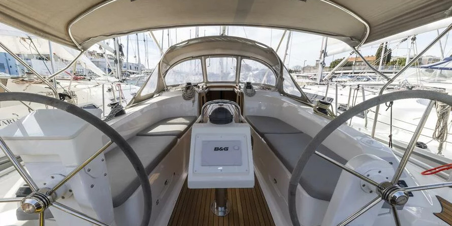 Bavaria Cruiser 34 Style