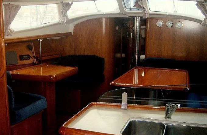 Jeanneau Sun Odyssey 43 DS