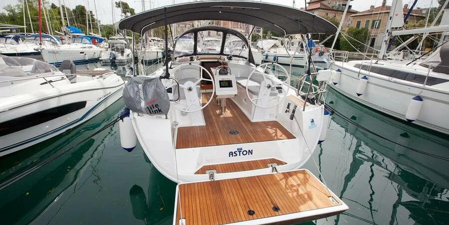 Bavaria Cruiser 34 Style