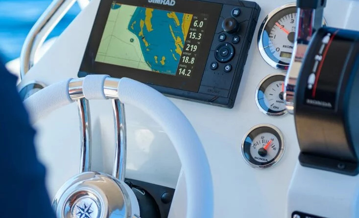 Ris Marine Exclusive 650