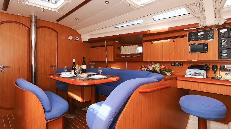 Sun Odyssey 45