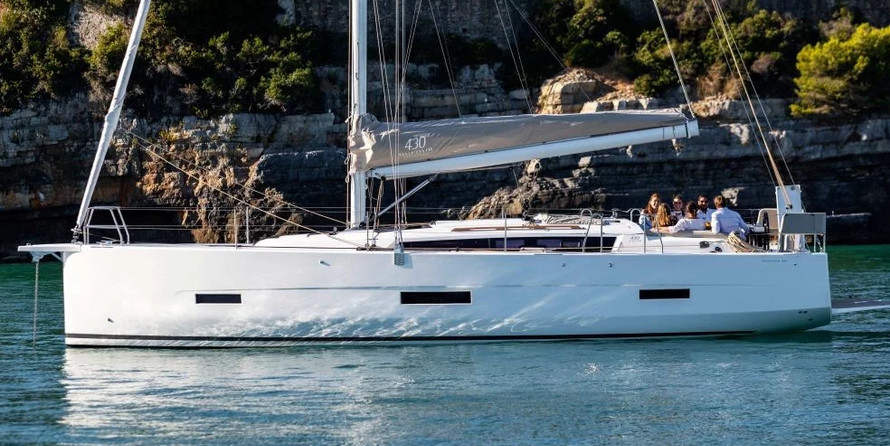 Dufour 430 GL