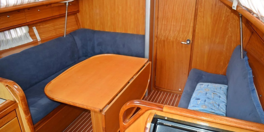 Bavaria 33 Cruiser