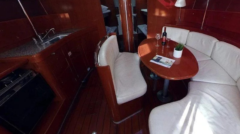 Beneteau First 47.7