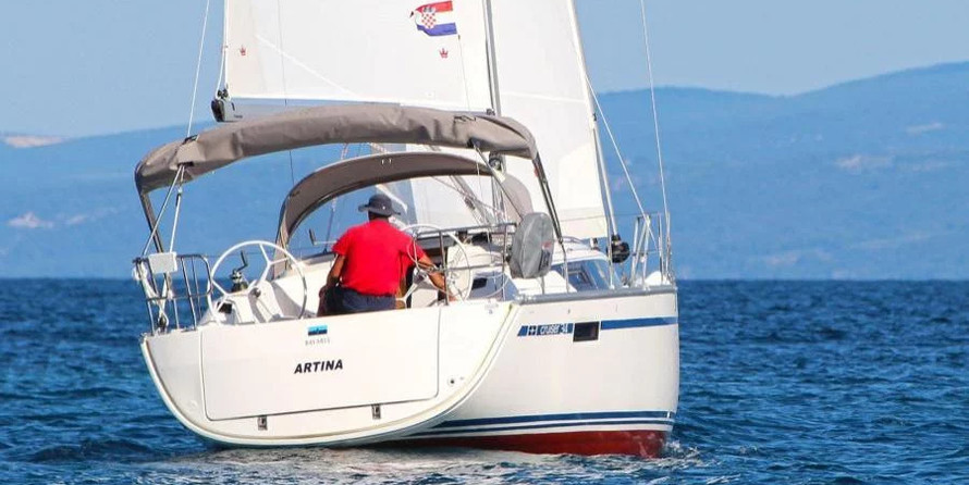 Bavaria CRUISER 34