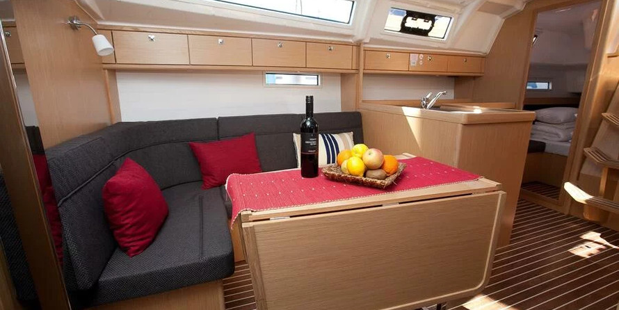 Bavaria 37 Cruiser