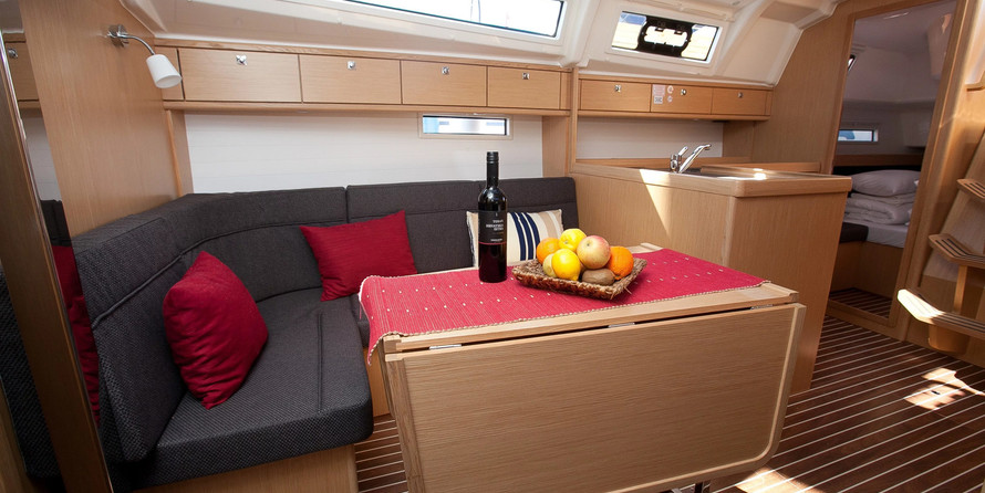 Bavaria 37 Cruiser