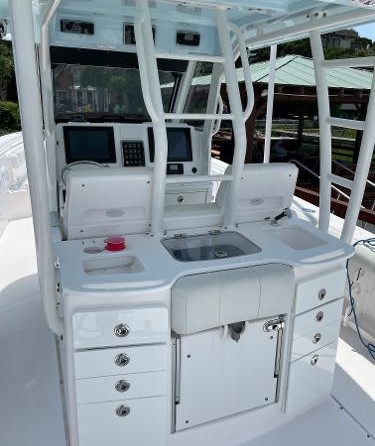 Everglades 355 Center Console