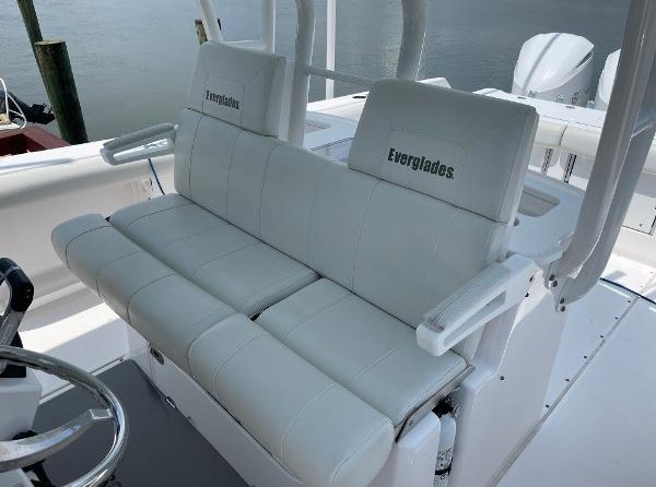 Everglades 355 Center Console