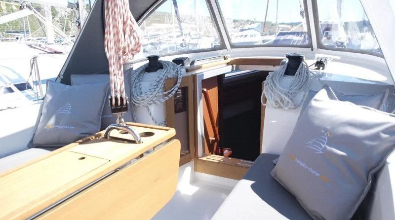 Bavaria 33 Cruiser