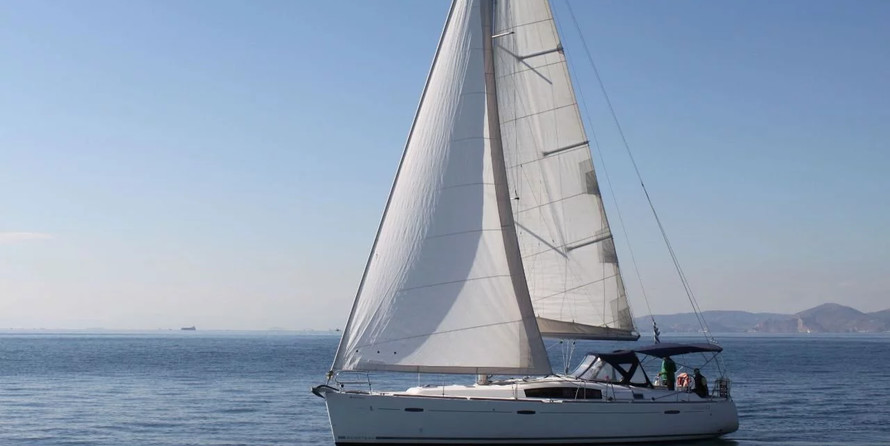 Oceanis 43