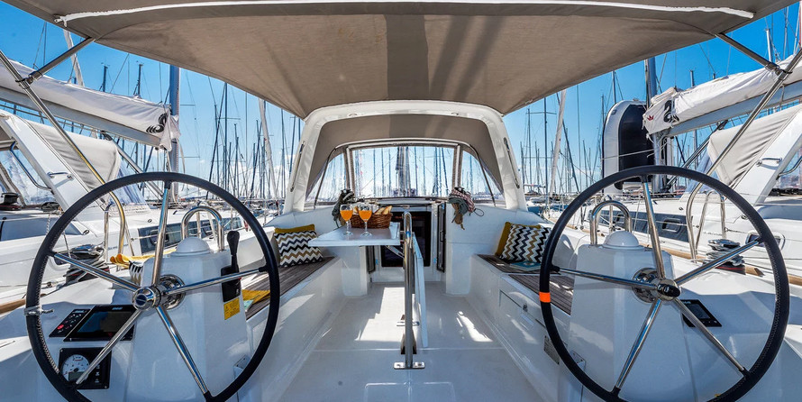 Beneteau Oceanis 38.1